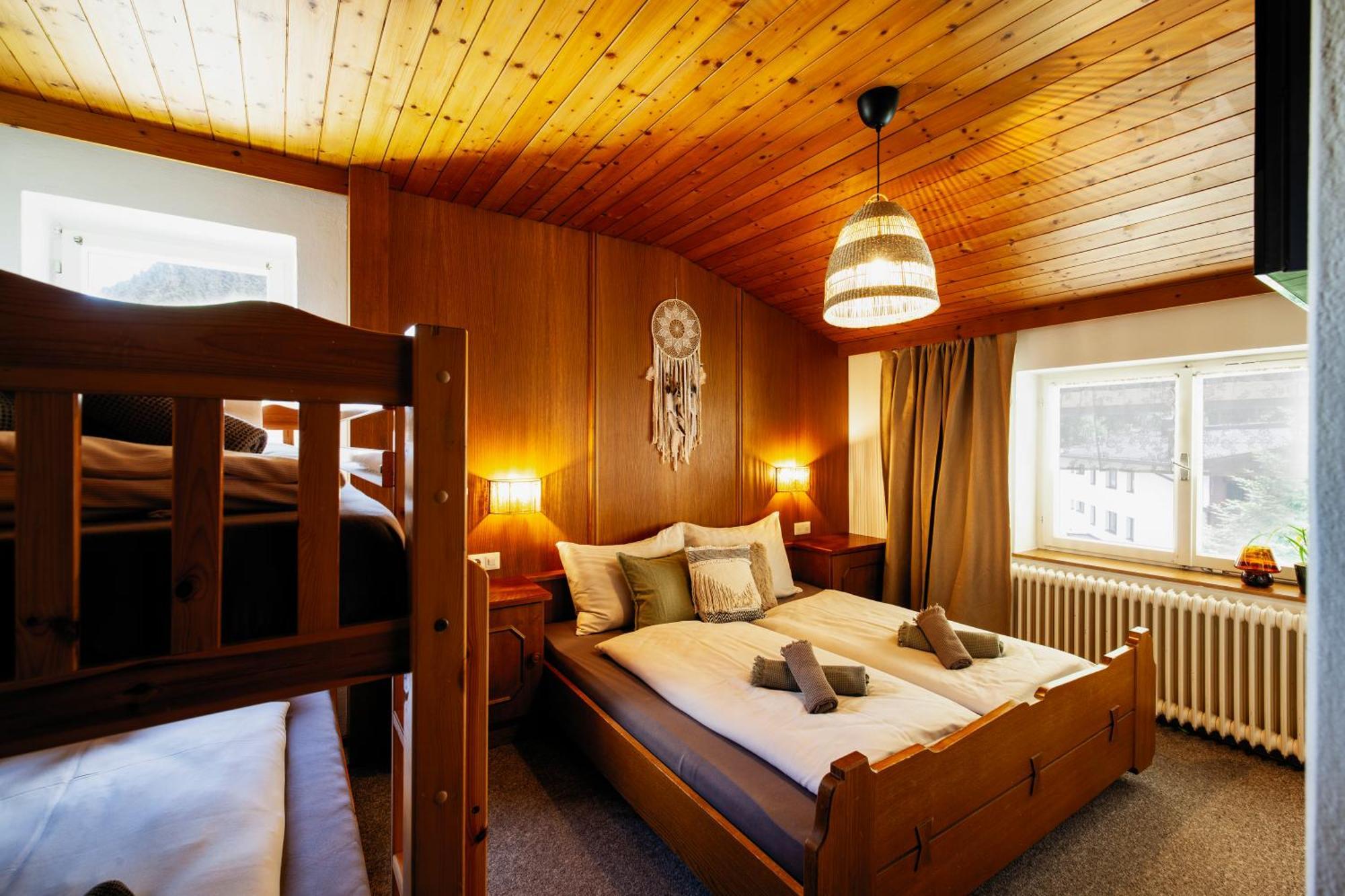 Pinetree Lodge Майрхофен Экстерьер фото