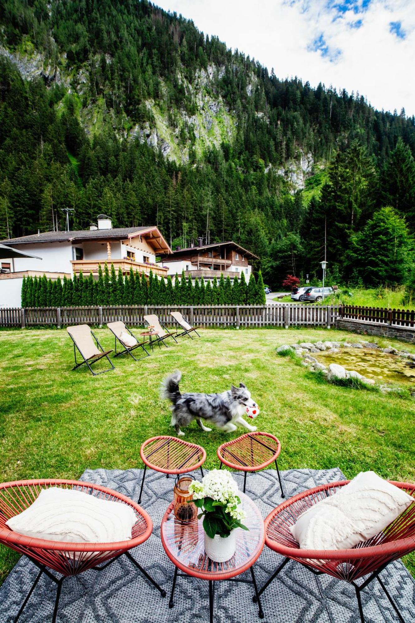 Pinetree Lodge Майрхофен Экстерьер фото