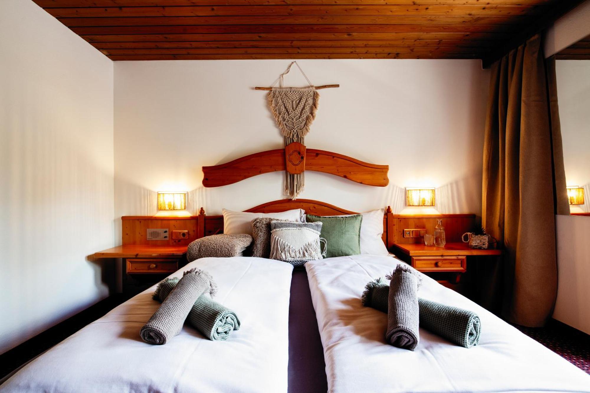 Pinetree Lodge Майрхофен Экстерьер фото
