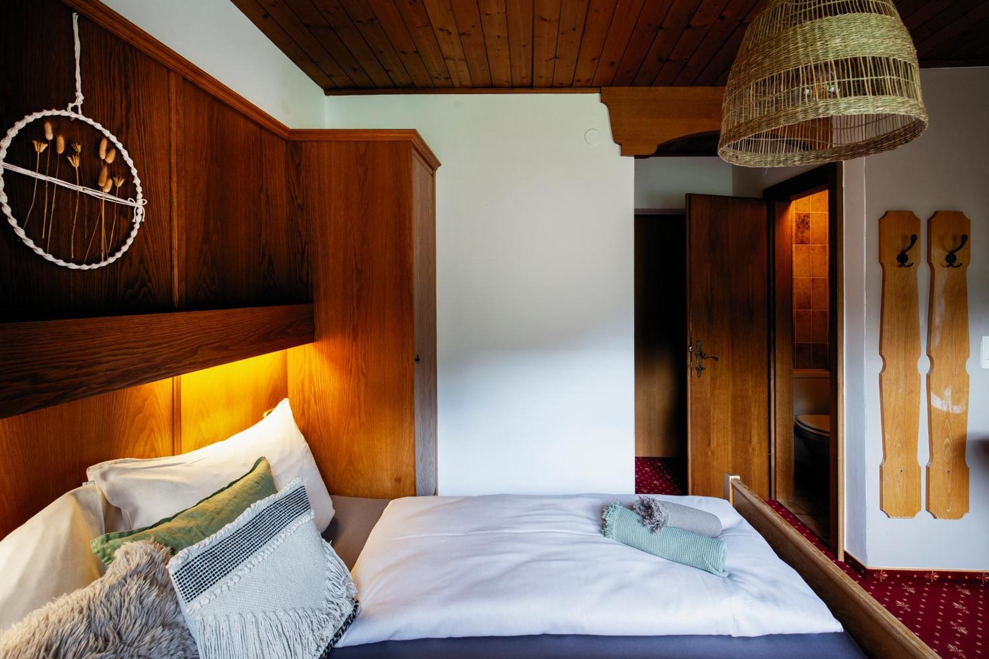 Pinetree Lodge Майрхофен Номер фото